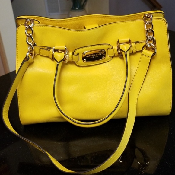 Michael Kors Pebbled Handbag - Picture 1 of 8